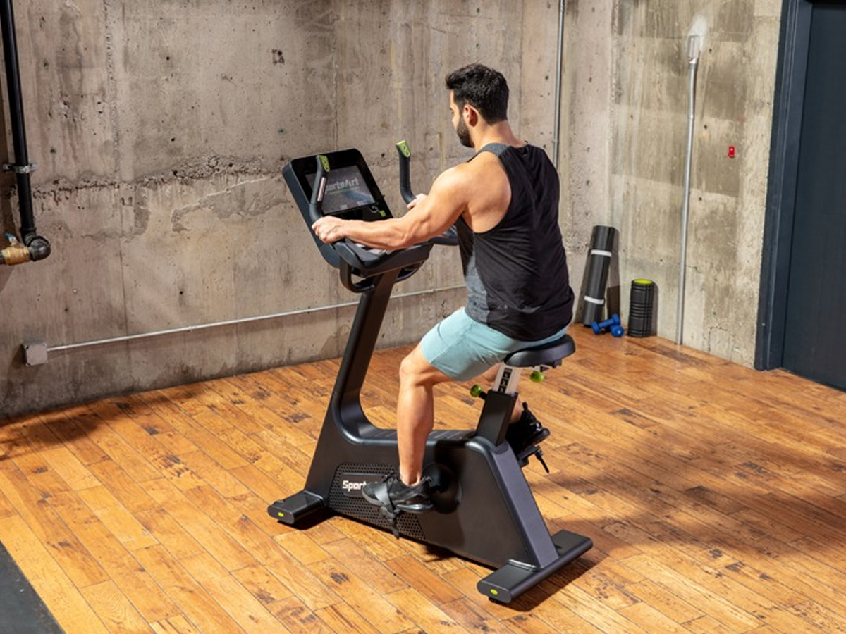 SportsArt Elite Line SENZA™ C574U-13 Upright cycle - 13 inch LCD display