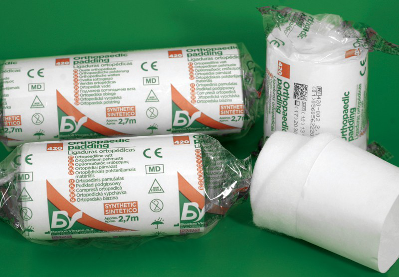 Bastos Viegas ouates de rembourrage - 7,5 cm x 2,7 m - 1 pc