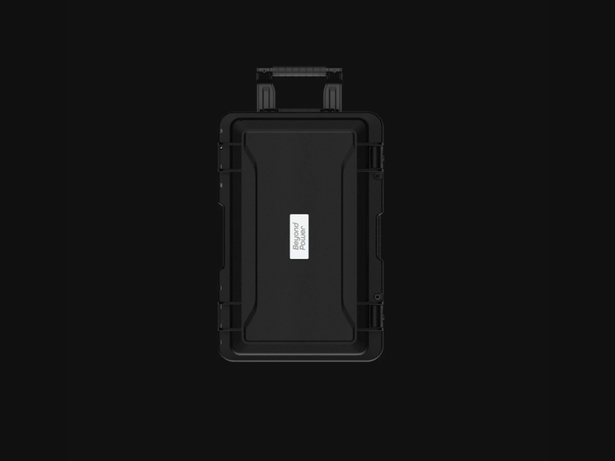 VOLTRA I - Travel Suitcase - Rack Mount Layout