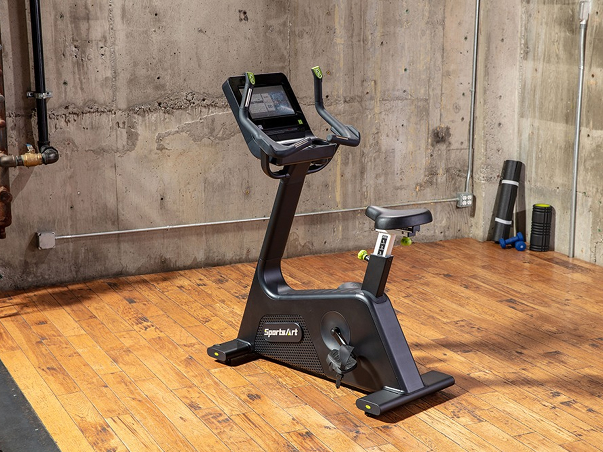 SportsArt Elite Line SENZA™ C574U-13 Upright cycle - 13 inch LCD display