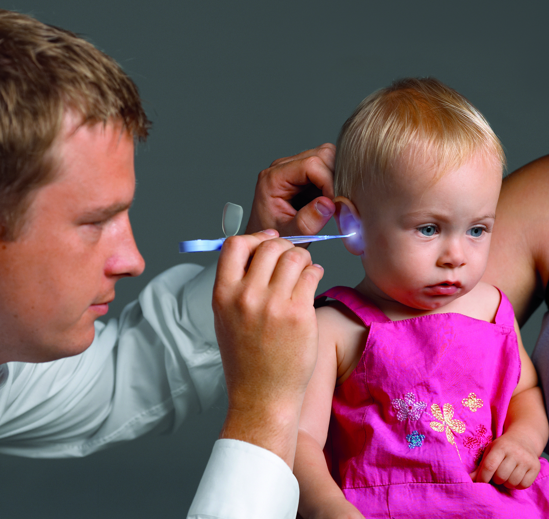 Source de lumière avec 50 anses auriculaires jetables - 1 lentille - 1 pc