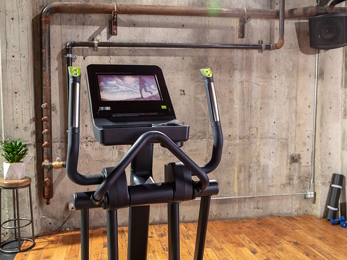 SportsArt Elite Line Senza E874-13 Crosstrainer - 13" LCD display touchscreen