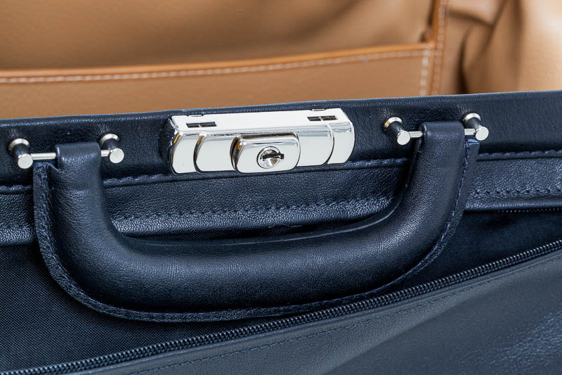 Sacoche de médecin rétro classique - 1 poche externe - cuir de bouffle - noir - 37 x 19 x 17 cm - 1 pc