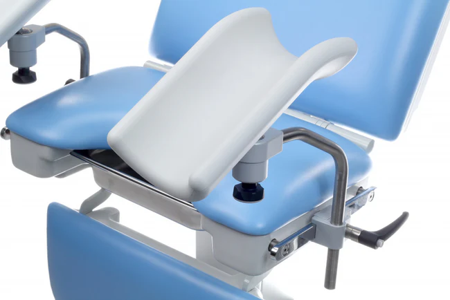 Fauteuil d'examen gynécologique OP-MH+ avec dôme ergonomique + repose-jambes – 1 pc